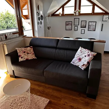 Apartament Lusht'n Apartma *