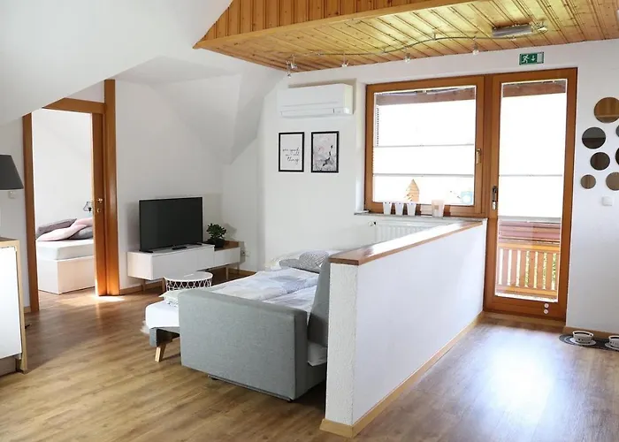 公寓 Lusht'n Apartma