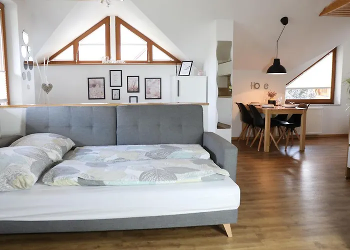 公寓 Lusht'n Apartma Zirovnica